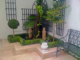 Garden and Arrangement ideas Waltham Abbey